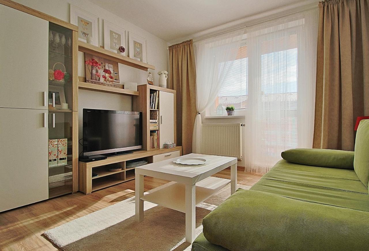 Jediny Apartman Tatranska Strba Exterior photo